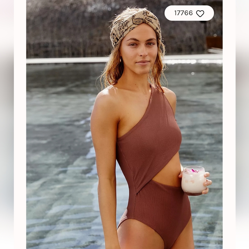 NEW Beach Riot Celine Ribbed One Piece Swimsuit-XS pink/blush